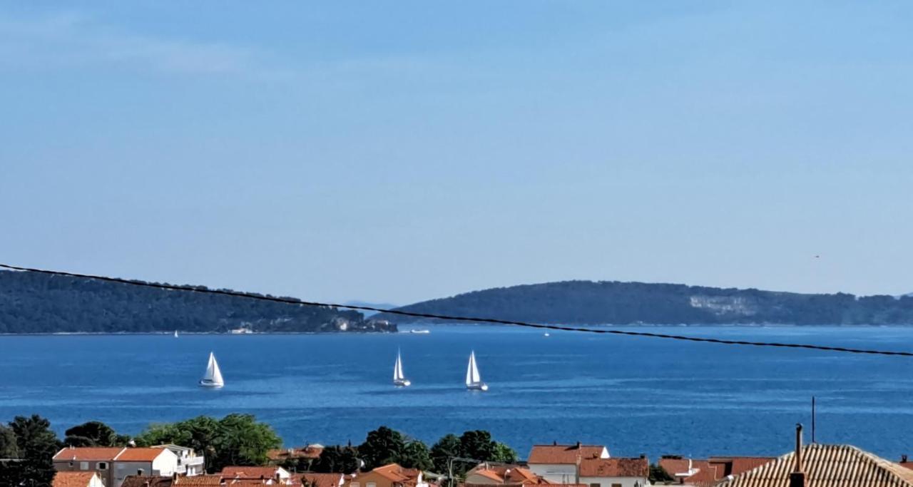 Holiday Apartman Kaštela Eksteriør bilde